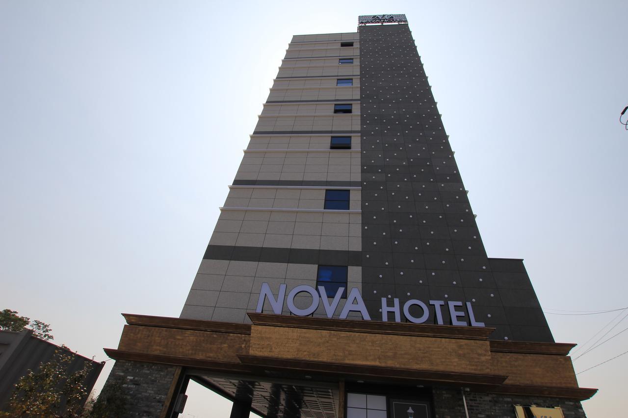 Nova Hotel Ilsan Ni Exteriör bild
